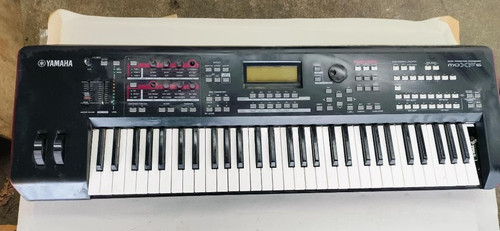 Yamaha moxf6 key music - yamaha,