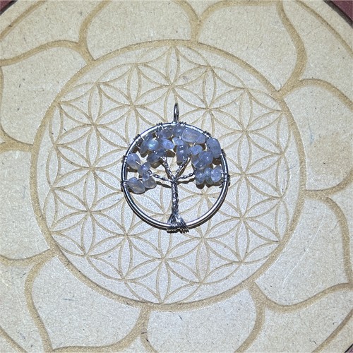 Small tree life pendant - small, of