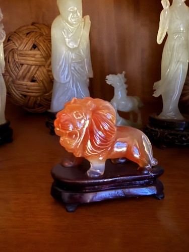 Statuette lion agate - en,