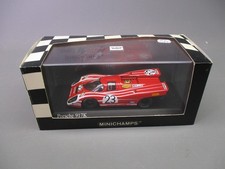 AX672 MINICHAMPS 1/43 1:43