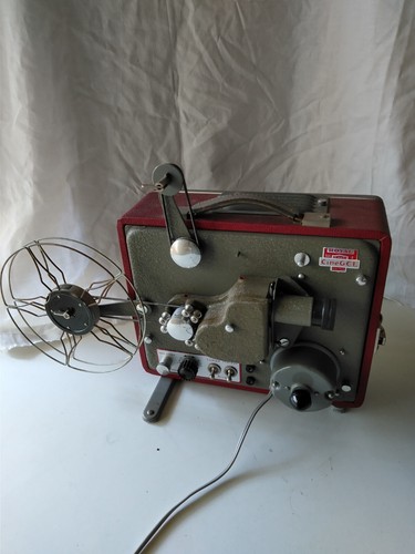Ancien projecteur cinema royal - ancien,