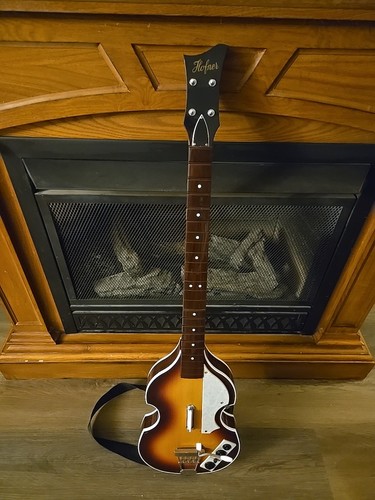 Rock band beatles hofner bass - rock,
