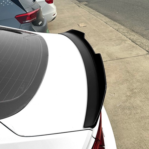 Aileron arriere noir brillante - aileron,