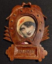 Cadre photo bois sculpté travail de prisonnier captivité tourterelles art deco