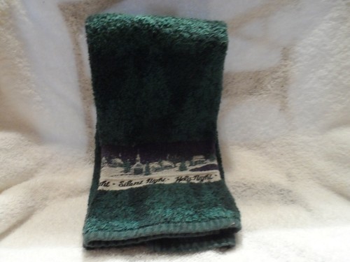 Dark green christmas - green,