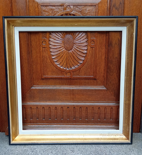 Grand cadre doré des années