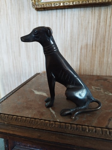 Statuette chien assis - statuette, en