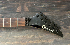 Col tête concorde Charvel by