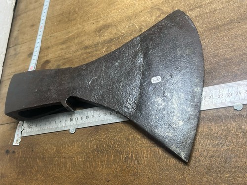 Hache outil ancien bucheron - ancien,