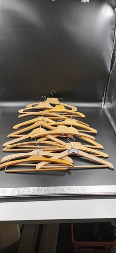 Anciens cintres bois - anciens,