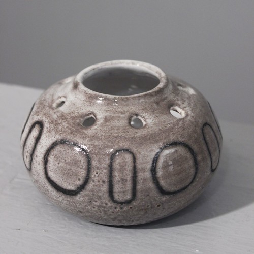 Vase pique fleurs - , céramique