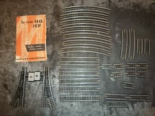 Lot de 30 rails train