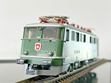MÄRKLIN 3650 - SBB FFS Ae 6/6 - 11445 - MODELE DETAILLANT - RARE  ! (SG-5230)