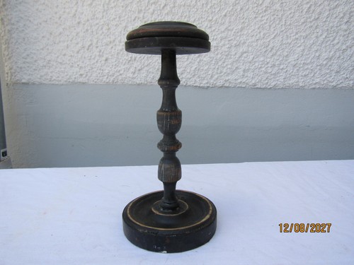 Porte chapeaux en - chapeaux, bois