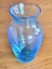 Petit Vase Bleu en Verre à