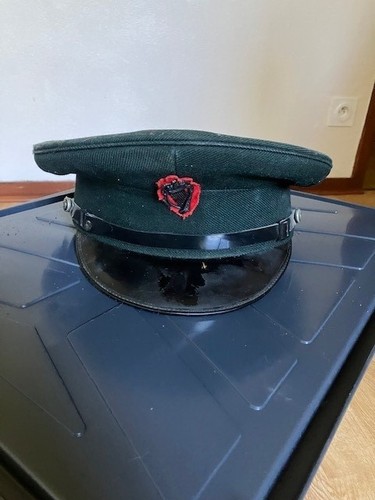 Casquette militaire vert