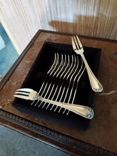 12 Fourchettes à Dessert