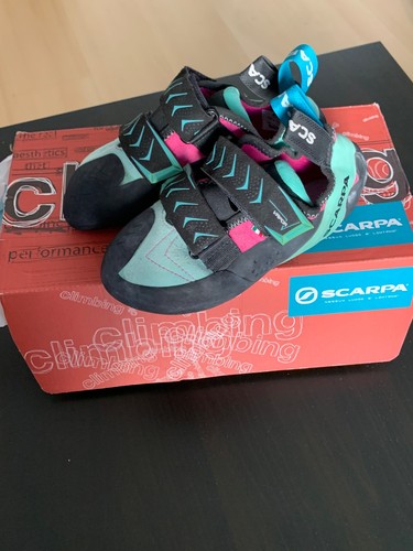 Chaussons escalade scarpa - chaussons,