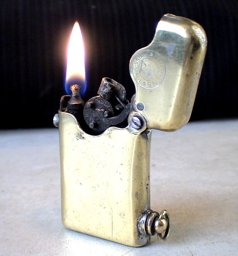 Briquet ancien thorens les - thorens,