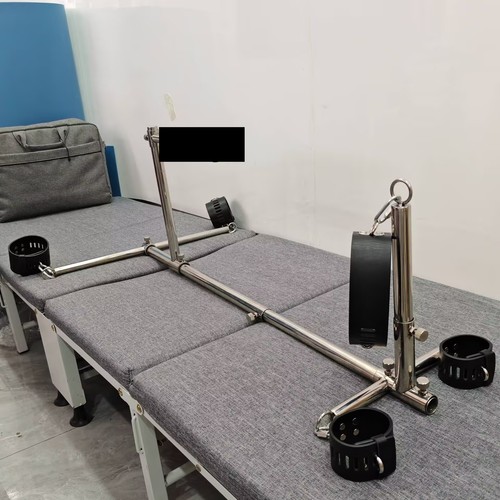 Bdsm menottes poignet cheville - bdsm,