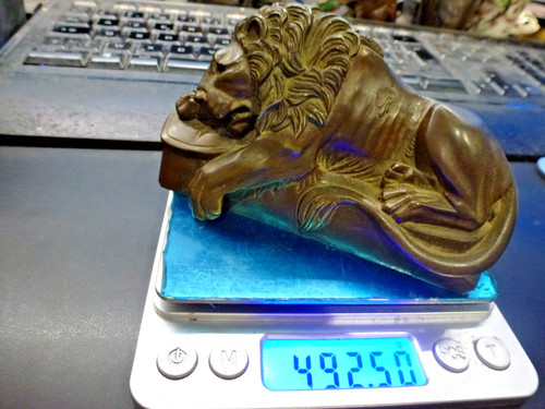 Lion lucerne en - lion, de