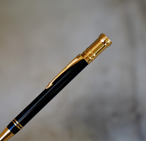 Magnifique stylo bille parker - stylo,