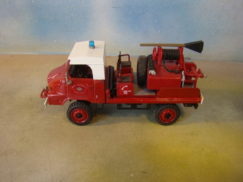 Camion unic marmond 4x4 - 1/43,