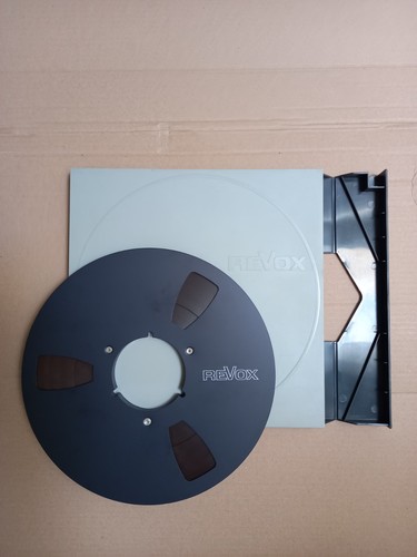 Bande magnetique maxell - ,