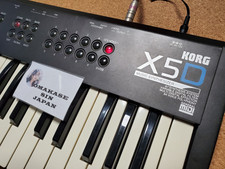 Synthétiseur de musique KORG
