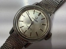 Montre pour femme authentique