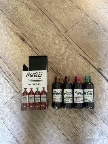 Collector coca cola - collector, signature