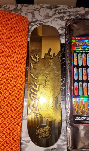 Skateboard pokemon santa - skateboard,