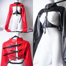 Bare Breasted Hollow Restraint