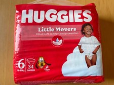 HUGGIES Couches Bébés Little