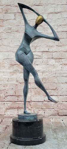 Signed modern bronze woman - modern,