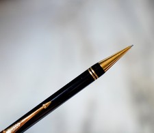 SPLENDIDE STYLO PORTE-MINES PARKER DUOFOLD EN RESINE NOIRE & PL. OR 18 CARATS