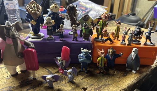Disney store zootopia - disney,