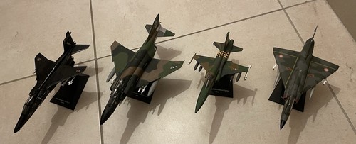 Lot miniatures en métal - de, 4