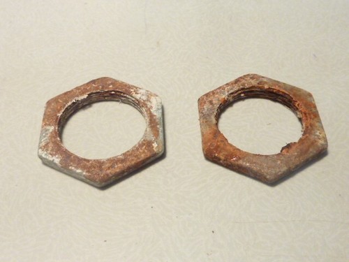 écrou boîtier de - 2,