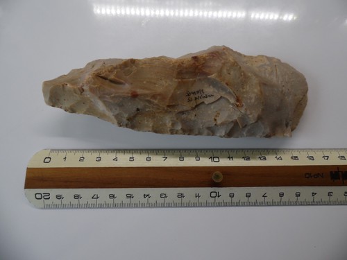 Superbe hache silex taillé - hache,