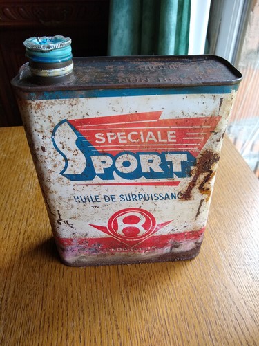 Ancien bidon huile speciale - d'huile",