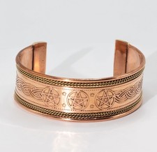 Bracelet rigide en cuivre avec