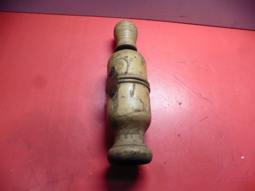 Ancienne bouchonneuse - ancienne,