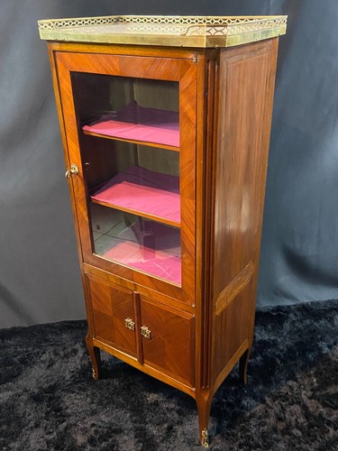 Petite vitrine xixe - petite,