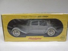 CITROEN TRACTION Gris LEO