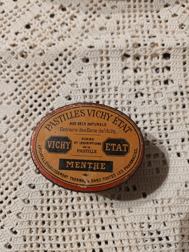 Ancienne boite métal