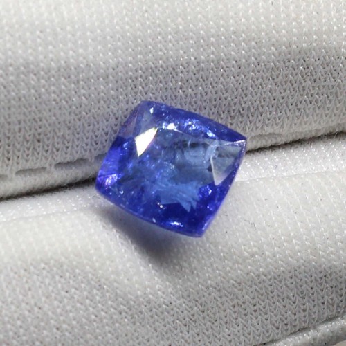 Tanzanite naturelle pierre - naturelle,,