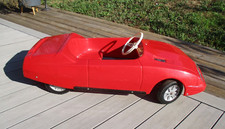 AW490 MG MORELLET GUERINEAU VOITURE A PEDALES CITROEN SM ROUGE 120cm plastique
