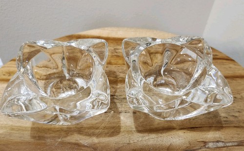 Art glass tulip shaped - shaped, clear