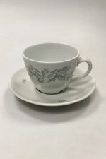 Tasse À Café En Porcelaine Décorée De Plantes Sauvages Royal Copenhagen